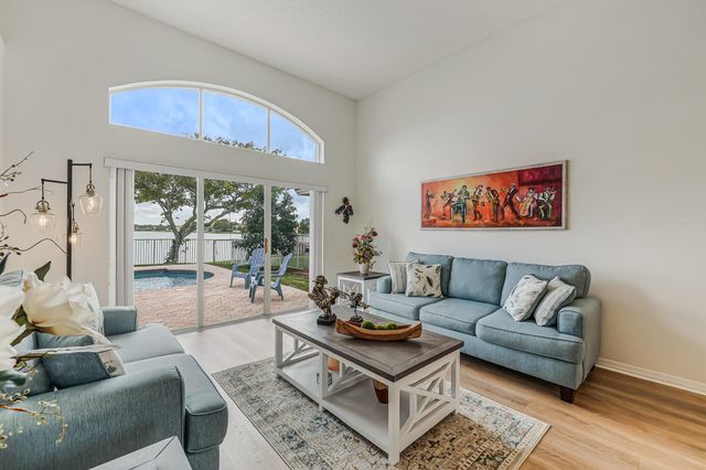 3692 Coco Lake Drive, Coconut Creek, FL 33073