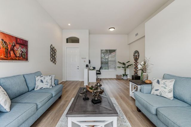 3692 Coco Lake Drive, Coconut Creek, FL 33073