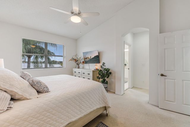 3692 Coco Lake Drive, Coconut Creek, FL 33073