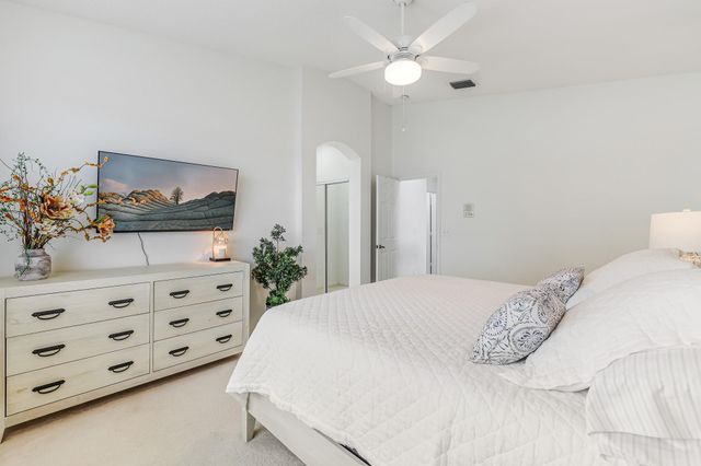 3692 Coco Lake Drive, Coconut Creek, FL 33073