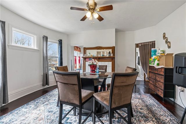 61-63 N Linwood Ave, Crafton, PA 15205