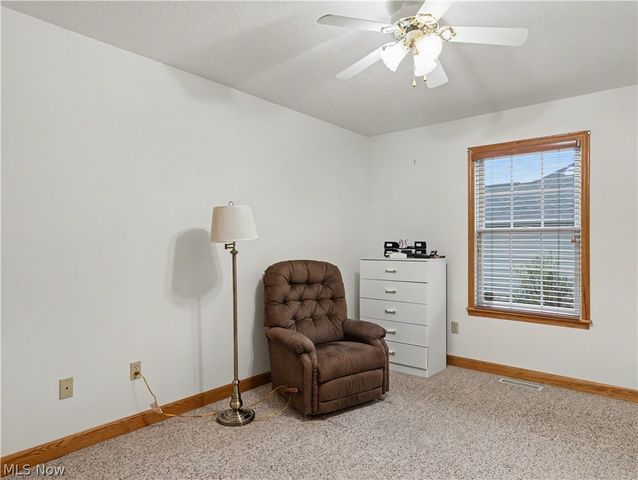 3671 White Oak Drive, Norton, OH 44203