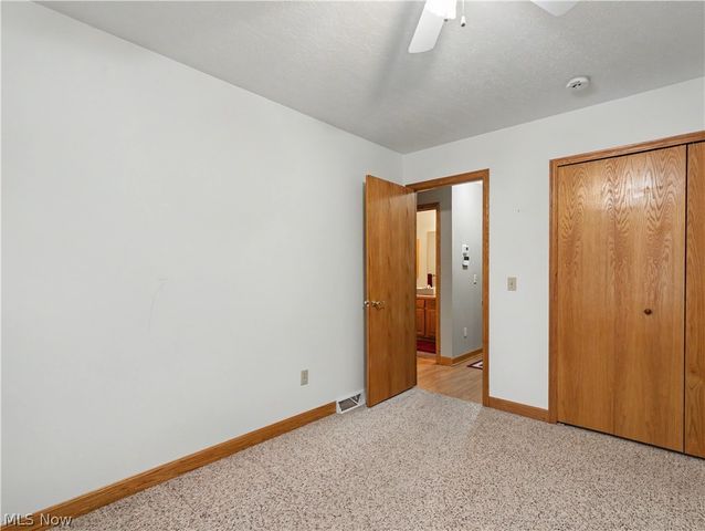 3671 White Oak Drive, Norton, OH 44203