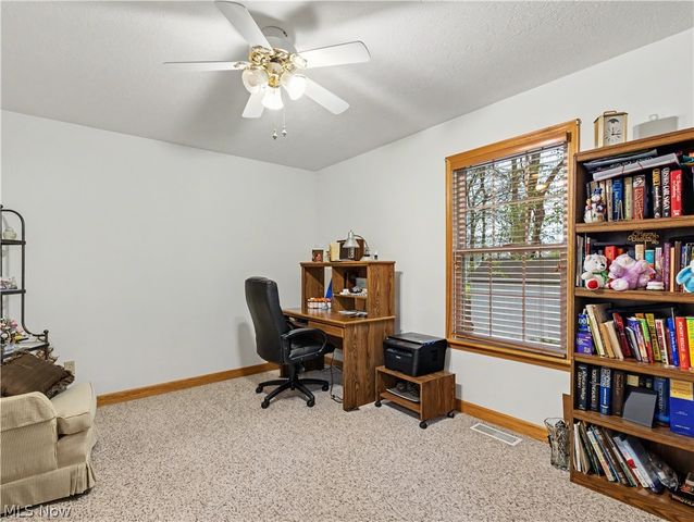 3671 White Oak Drive, Norton, OH 44203