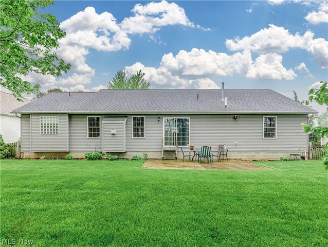 3671 White Oak Drive, Norton, OH 44203