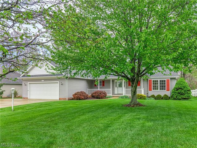 3671 White Oak Drive, Norton, OH 44203