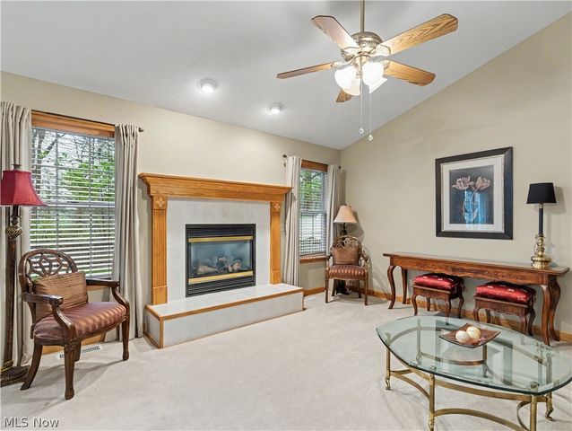 3671 White Oak Drive, Norton, OH 44203
