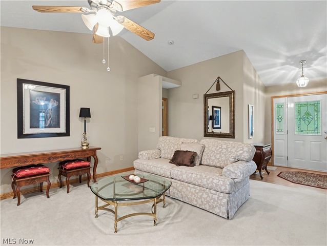 3671 White Oak Drive, Norton, OH 44203