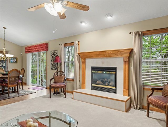 3671 White Oak Drive, Norton, OH 44203