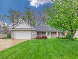 3671 White Oak Drive, Norton, OH 44203
