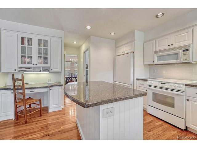 7100 S Hudson Cir, Centennial, CO 80122