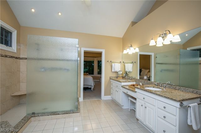 2665 Deer Ridge Run, Cuyahoga Falls, OH 44223