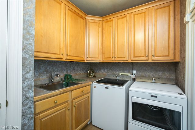 2665 Deer Ridge Run, Cuyahoga Falls, OH 44223