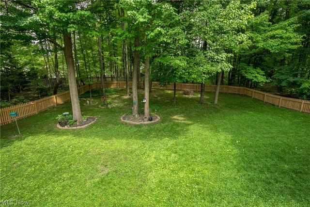 2665 Deer Ridge Run, Cuyahoga Falls, OH 44223