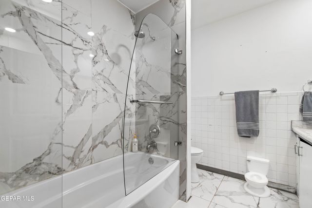 171 HOLGUIN, Vinton, TX 79821