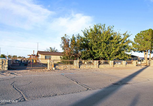 171 HOLGUIN, Vinton, TX 79821