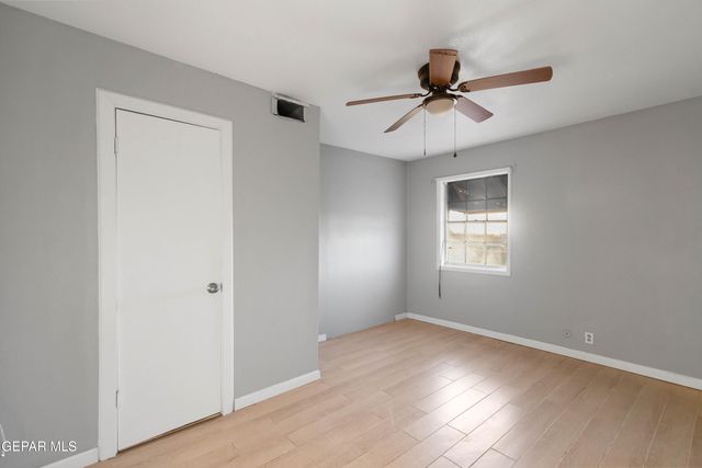 171 HOLGUIN, Vinton, TX 79821