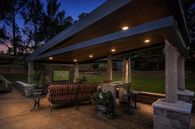622 Timber Lane, Edmond, OK 73034