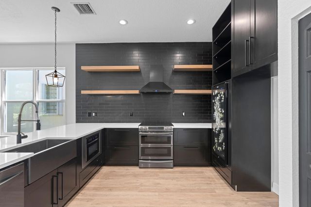 4351 N Magnolia Circle, Delray Beach, FL 33445