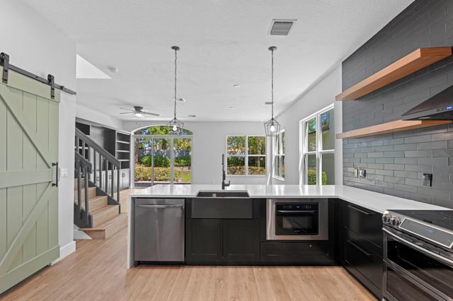 4351 N Magnolia Circle, Delray Beach, FL 33445