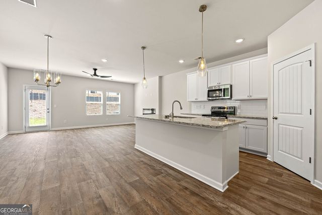 5256 Magnolia Grove Way, Gainesville, GA 30504