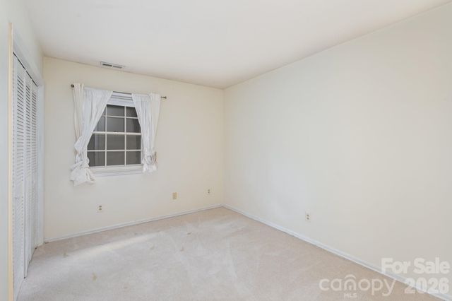 8017 Regent Park Lane, Charlotte, NC 28210