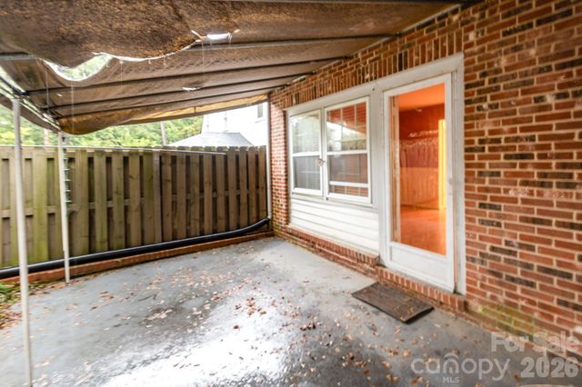 8017 Regent Park Lane, Charlotte, NC 28210