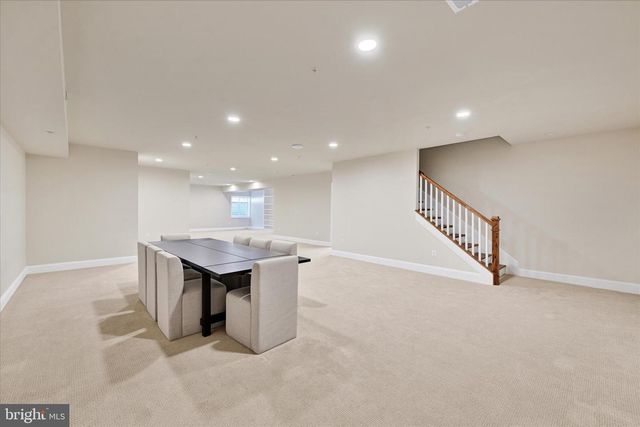 146 VILLABROOK WAY, Baltimore, MD 21212