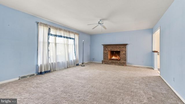 791 GOLF DR, Warrington, PA 18976