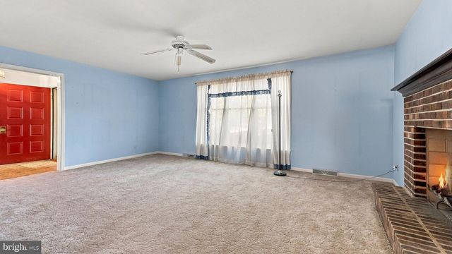 791 GOLF DR, Warrington, PA 18976