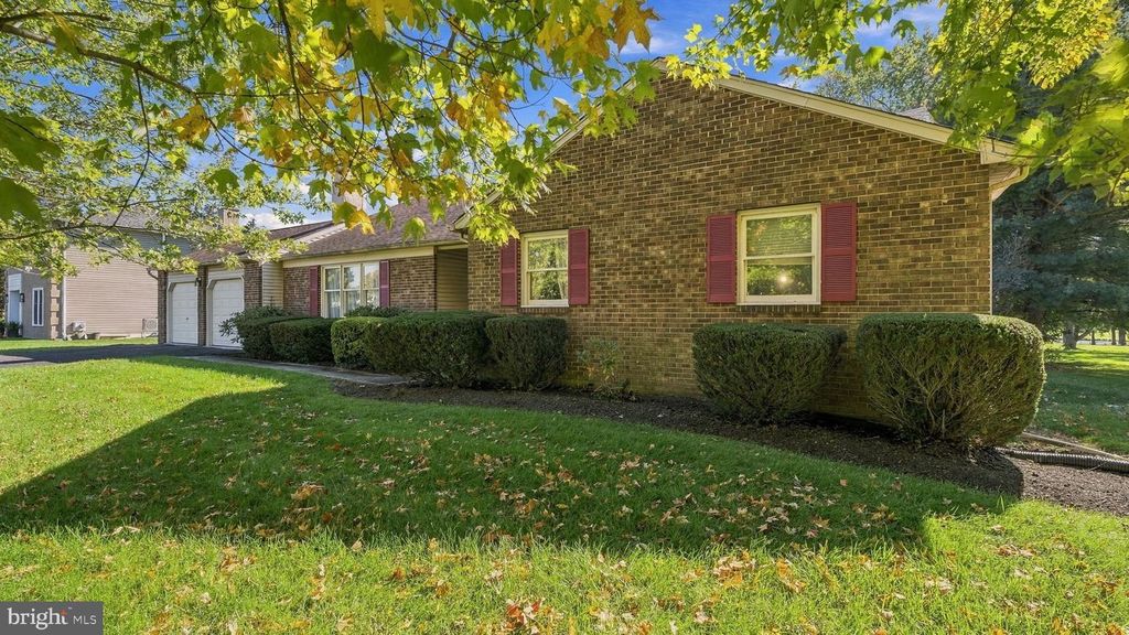 791 GOLF DR, Warrington, PA 18976