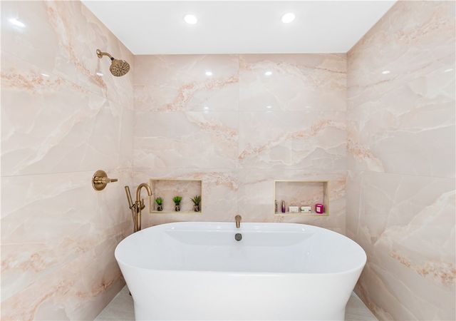 5622 Brighton, Huntington Beach, CA 92649