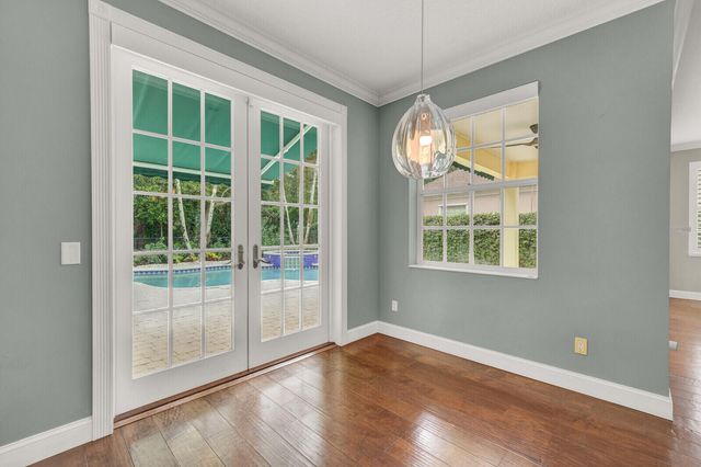 221 Marlberry Circle, Jupiter, FL 33458