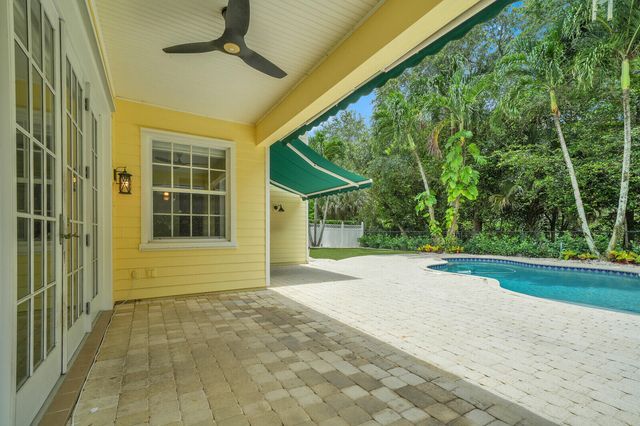 221 Marlberry Circle, Jupiter, FL 33458