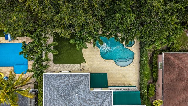 221 Marlberry Circle, Jupiter, FL 33458