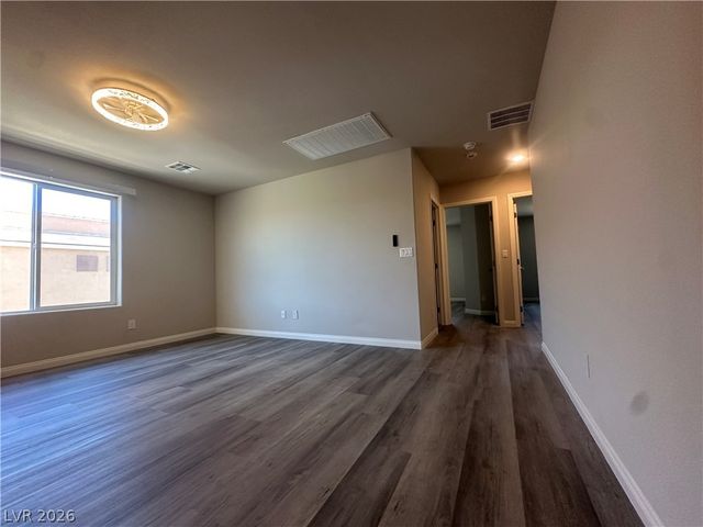 1058 Willow Berry Avenue, North Las Vegas, NV 89032