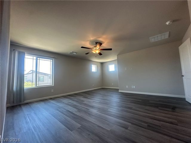 1058 Willow Berry Avenue, North Las Vegas, NV 89032