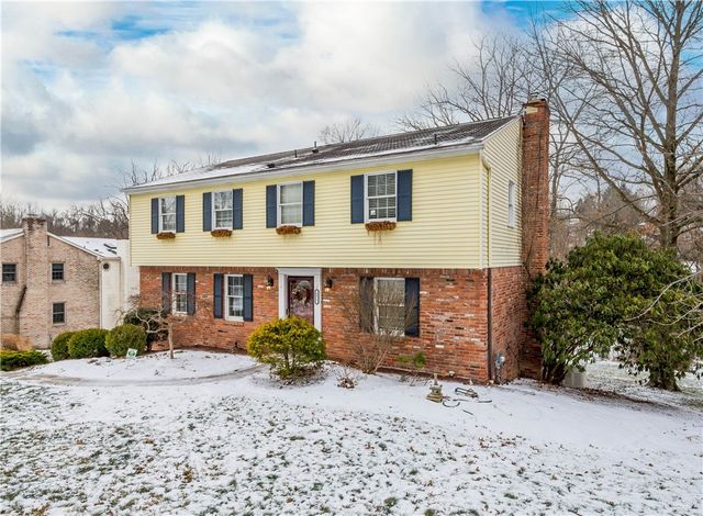 171 Fawn Valley Drive, Peters Twp, PA 15317