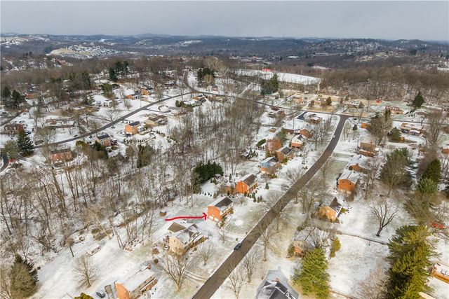 171 Fawn Valley Drive, Peters Twp, PA 15317