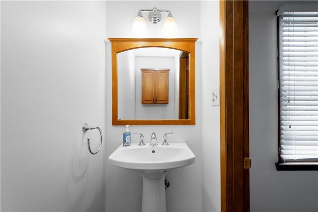 171 Fawn Valley Drive, Peters Twp, PA 15317