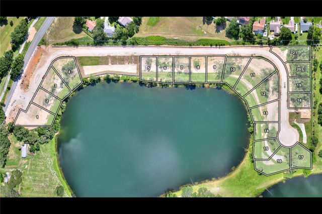 146 TRANQUIL MIRROR LAKE COURT Lot 19, Clermont, FL 34711