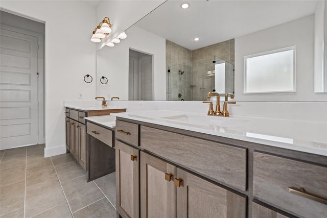 12417 Hornfels Drive, Krum, TX 76249