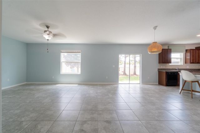 3621 KEARSNEY ABBEY CIRCLE, Dover, FL 33527