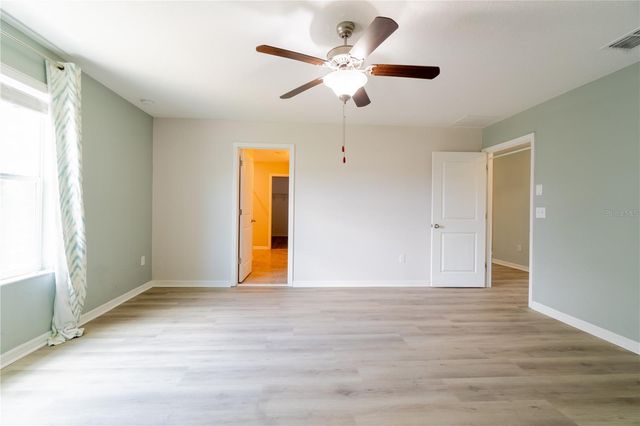 3621 KEARSNEY ABBEY CIRCLE, Dover, FL 33527