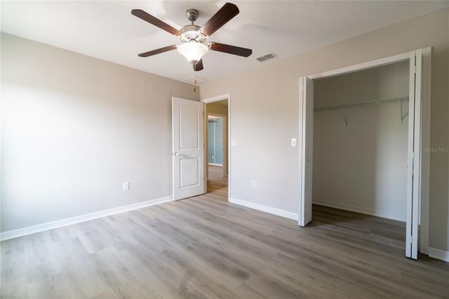 3621 KEARSNEY ABBEY CIRCLE, Dover, FL 33527