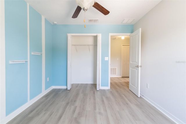 3621 KEARSNEY ABBEY CIRCLE, Dover, FL 33527
