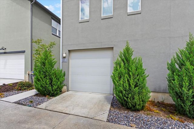 6216 W BIRCH RUN RD, South Jordan, UT 84009