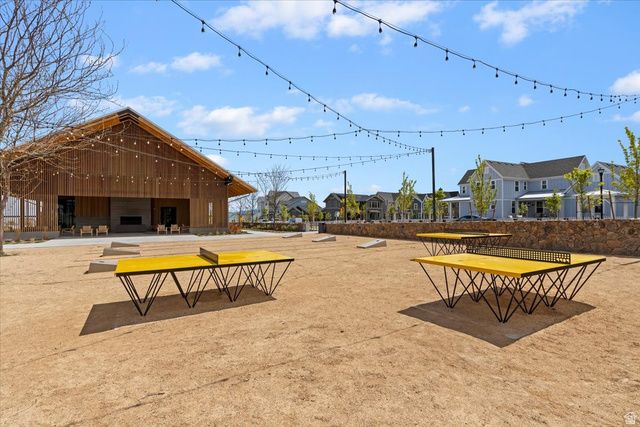 6216 W BIRCH RUN RD, South Jordan, UT 84009