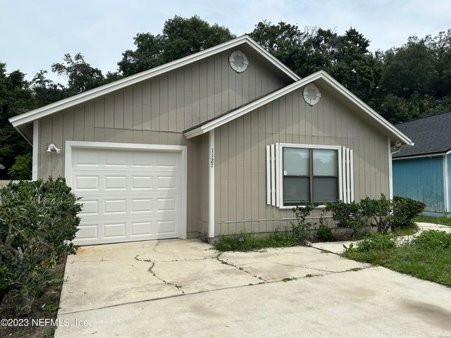 1127 COVE LANDING Drive, Jacksonville, FL 32233