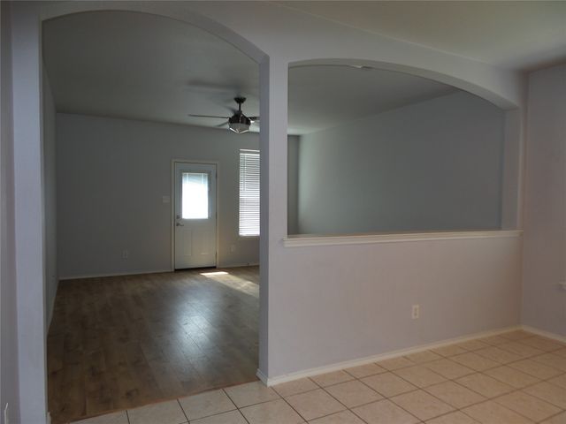 1121 Beaverwood Lane, Crowley, TX 76036